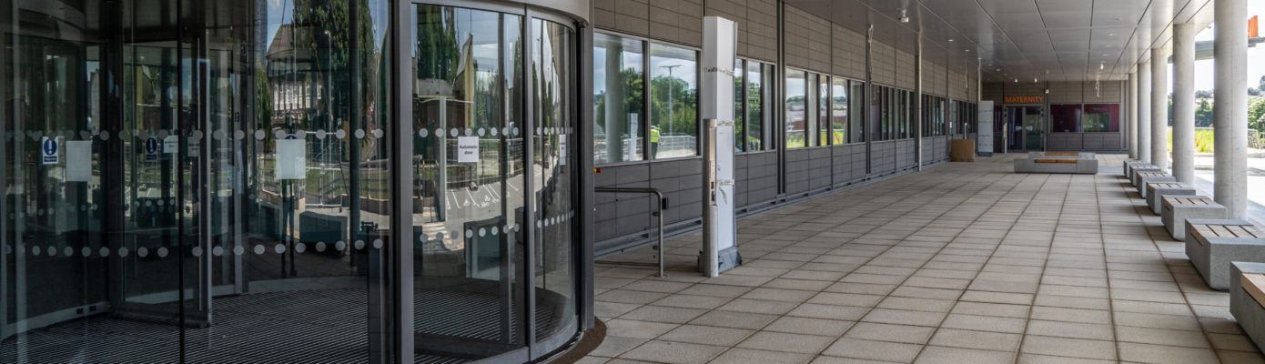Low carbon concrete paving installed in commercial building UK by Oakdale Greenscaping